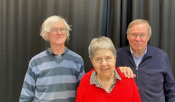 Arkadia pensionärers lag uppställda.