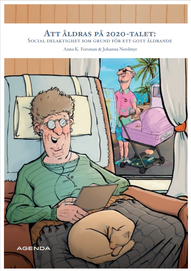 En person med lockigt hår och glasögon kopplar av i en soffa med en surfplatta medan en katt sover i knät. Utanför fönstret skjuter en annan person en rosa barnvagn och vinkar.